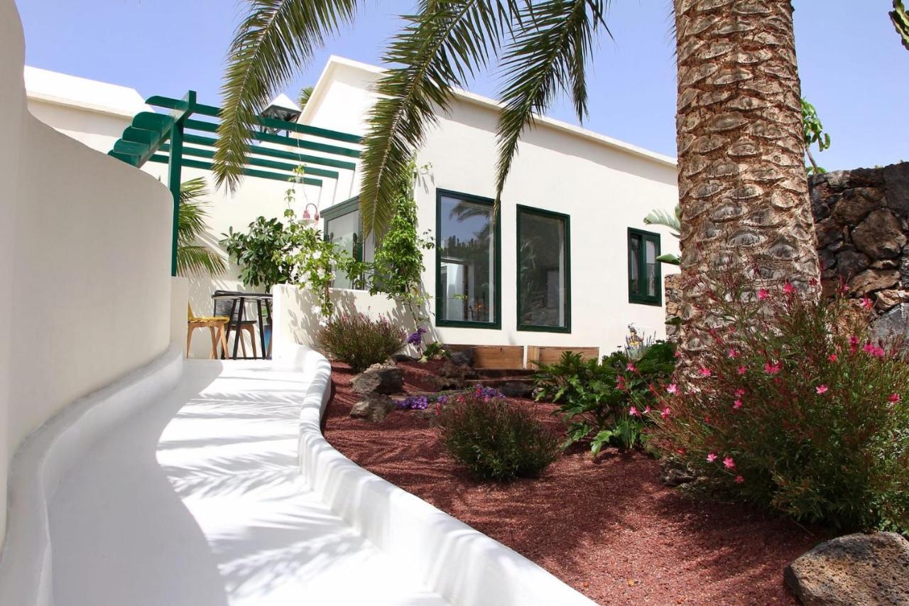 Unique, Stylish & Calm El Estanque By The Sea, Adults Only Costa Teguise Exterior foto