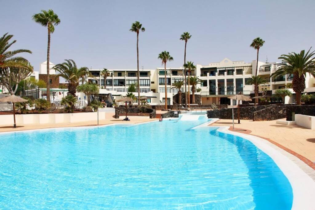 Unique, Stylish & Calm El Estanque By The Sea, Adults Only Costa Teguise Exterior foto